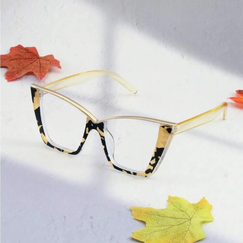 ✨NEW Stylish Tortoiseshell Cat-Eye Glasses